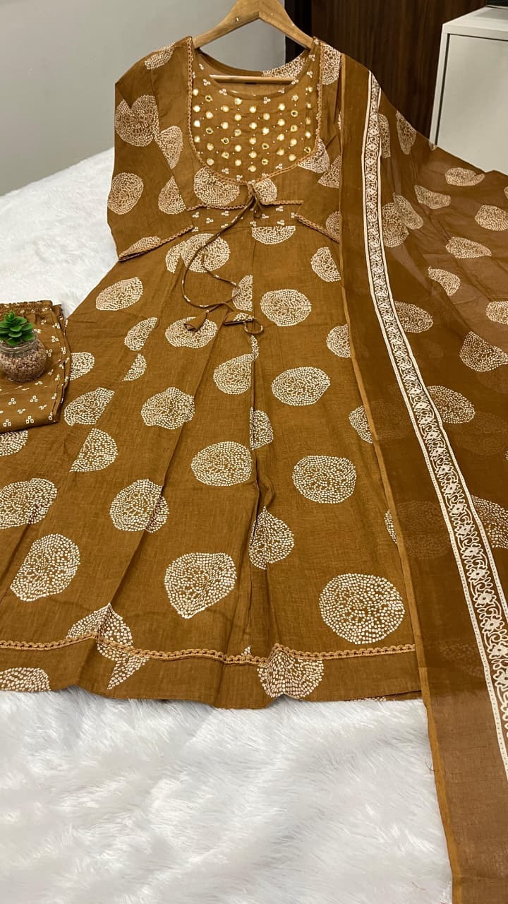 Beautiful printed with embroidery work anarkali kurta dupatta set  (PVCRD02)