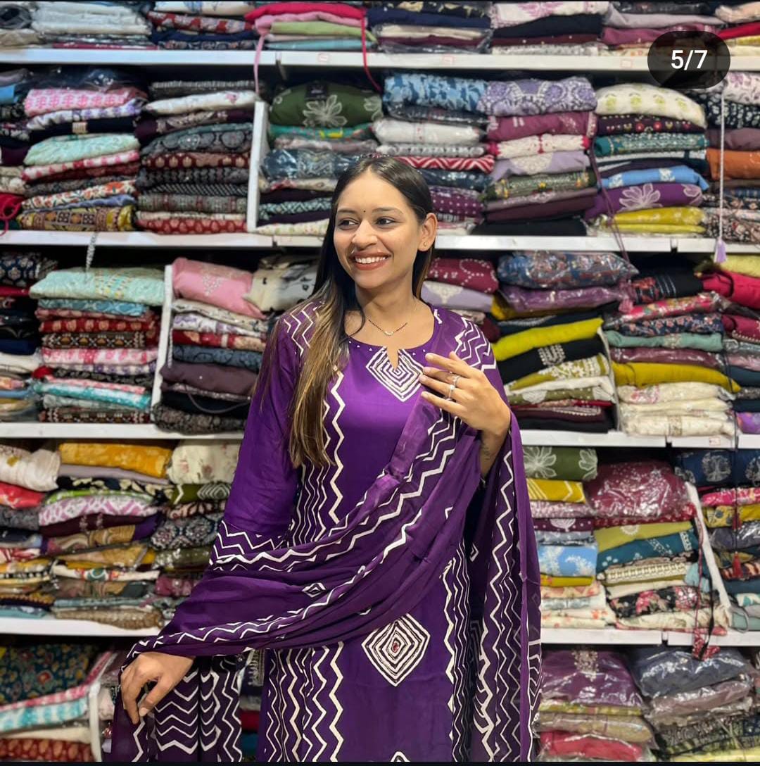 🌹🌹Pure fine Cotton fabric   Kurti with Pant with cotton 100-100 Dupatta🌹🌹(PVCRD19)