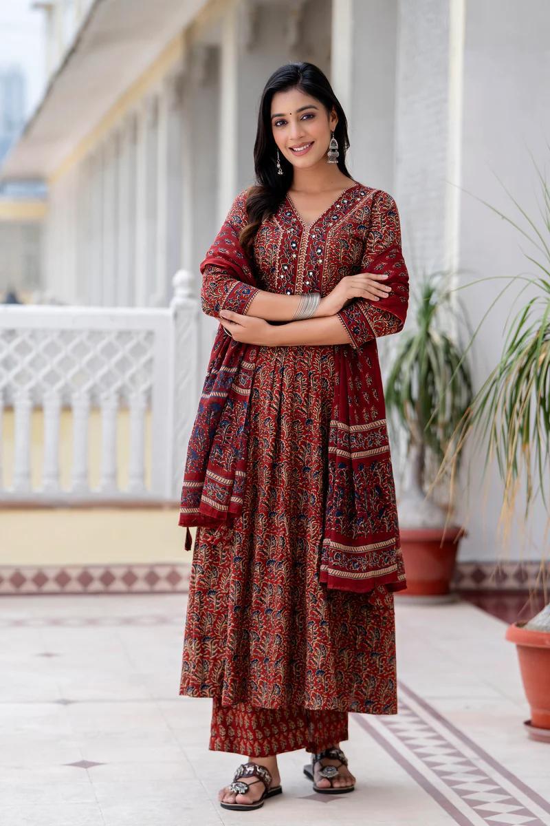 Women's printed cotton kurta  pant or dupatta set(PVCRD70)