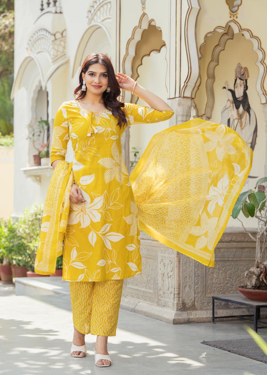 We are here to spread some magic to your ethnic Heavy Cotton (PVCRD82)