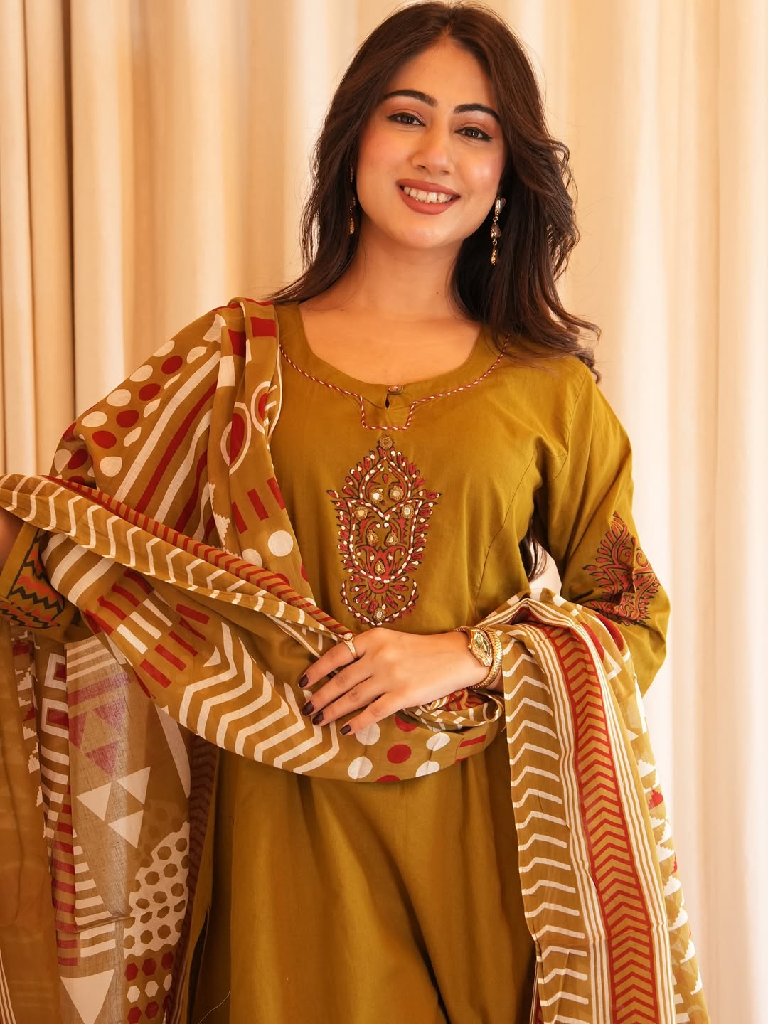 We are here to spread some magic to your ethnic Heavy Cotton (PVCR107)