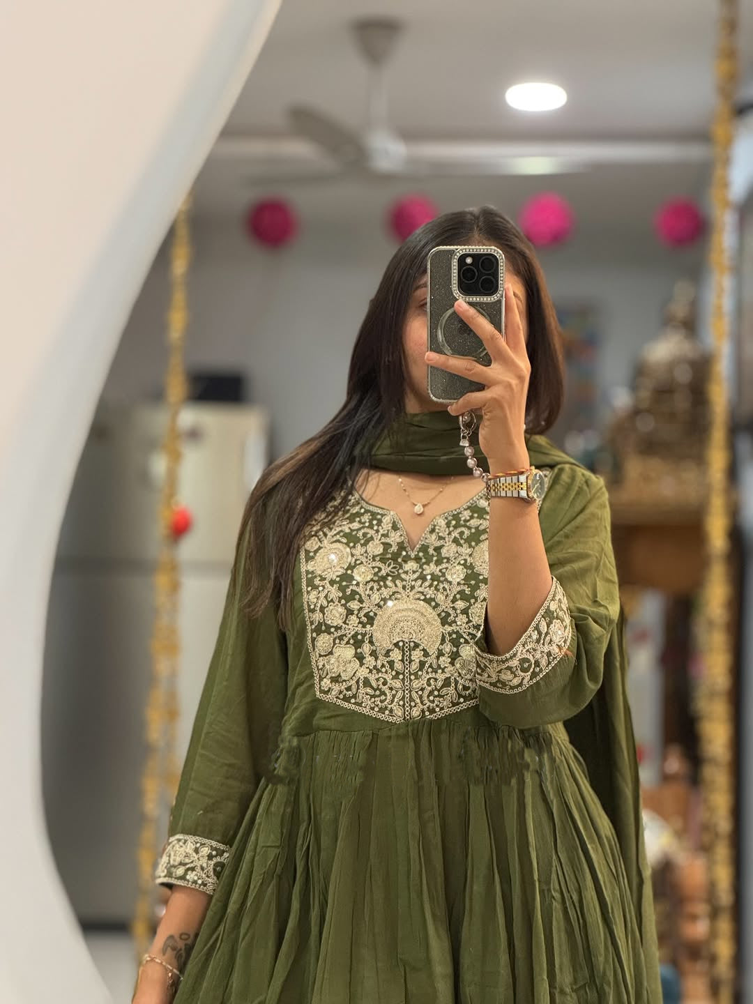 KURTA PENT WITH DUPATTA SUIT SET (LK18)
