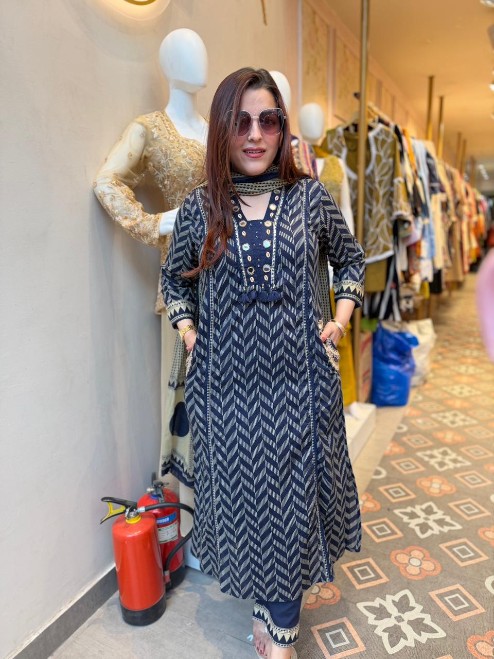 Women Stylish Cotton Dress Material New Collection (PVCRD176) (01)