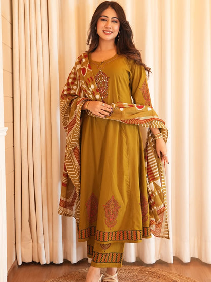 We are here to spread some magic to your ethnic Heavy Cotton (PVCR107)