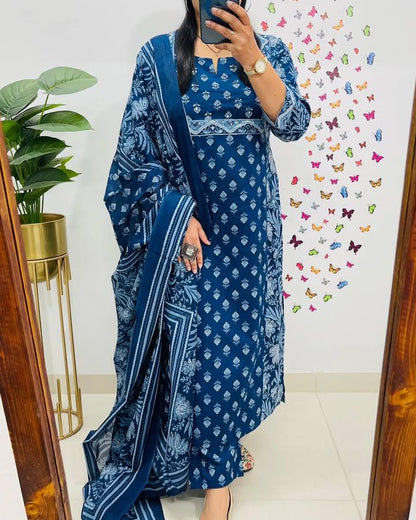 We are here to spread some magic to your ethnic Heavy Cotton(PVCRD21)