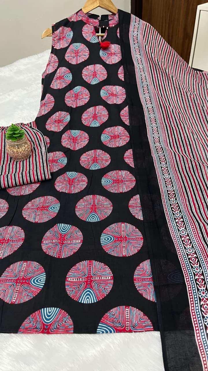 Pure fine Cotton fabric  Kurti with Pant with cotton 100-100 Dupatta.(PVCRD27)