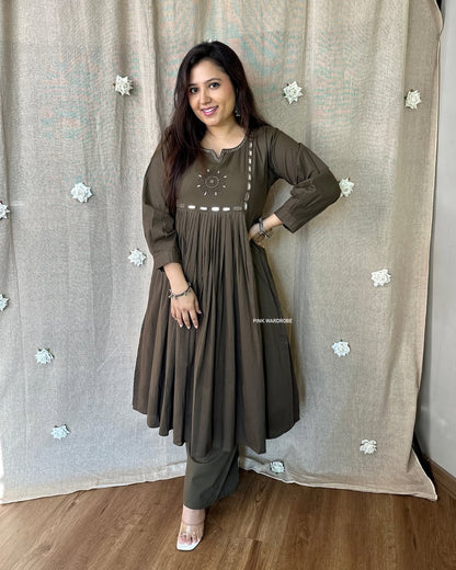 New smart casual Cotton Kurti set ☘️☘️ (PVCD20)