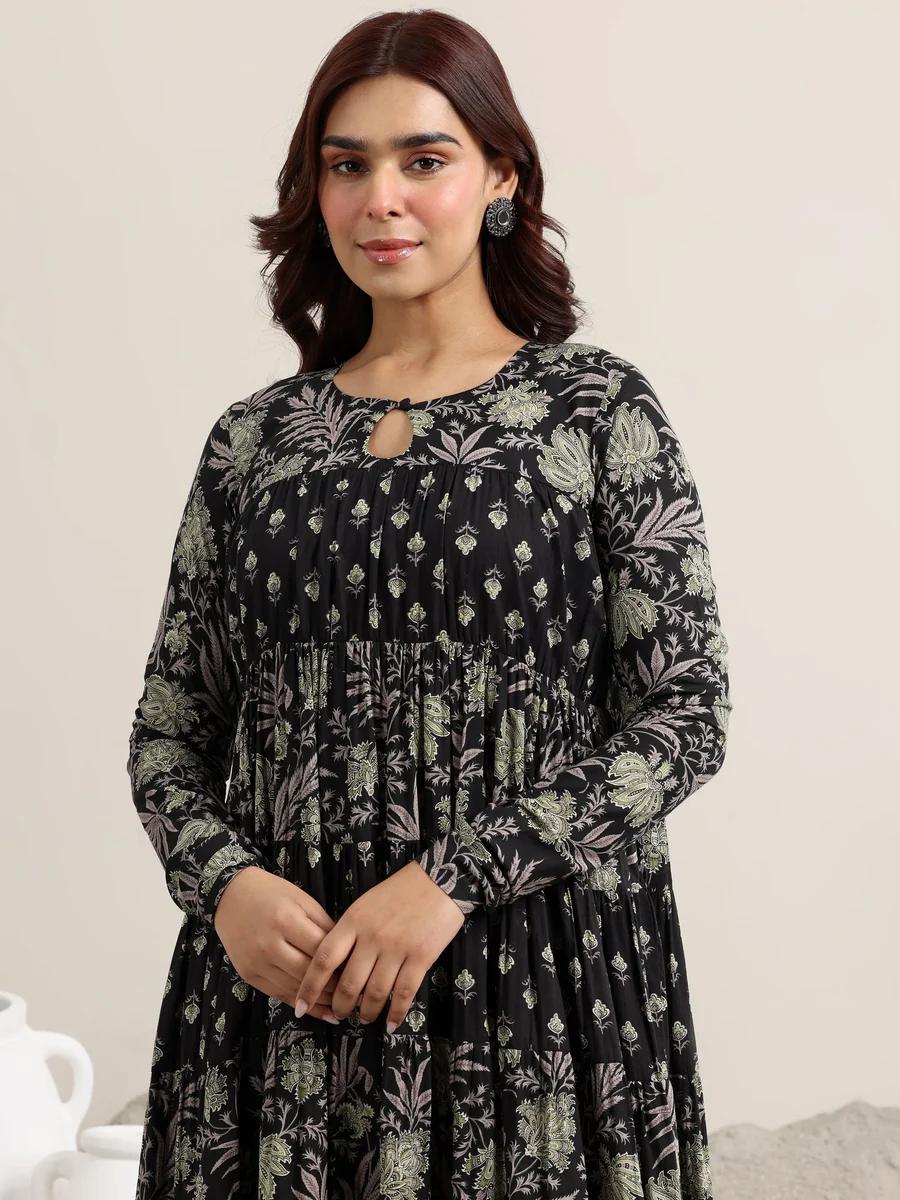 We are here to spread some magic to your ethnic Heavy Cotton (PVCRD52)