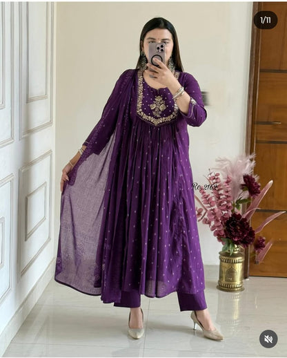 New anarkali kurta set with Cotton Pant Malmal Dupatta with tier pattern... (PVCRD55)