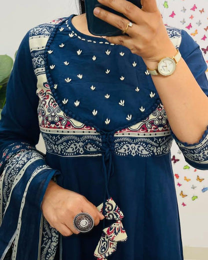 Summer’s spacial choli partten  pcs suit beautiful colors (PVCRD68)