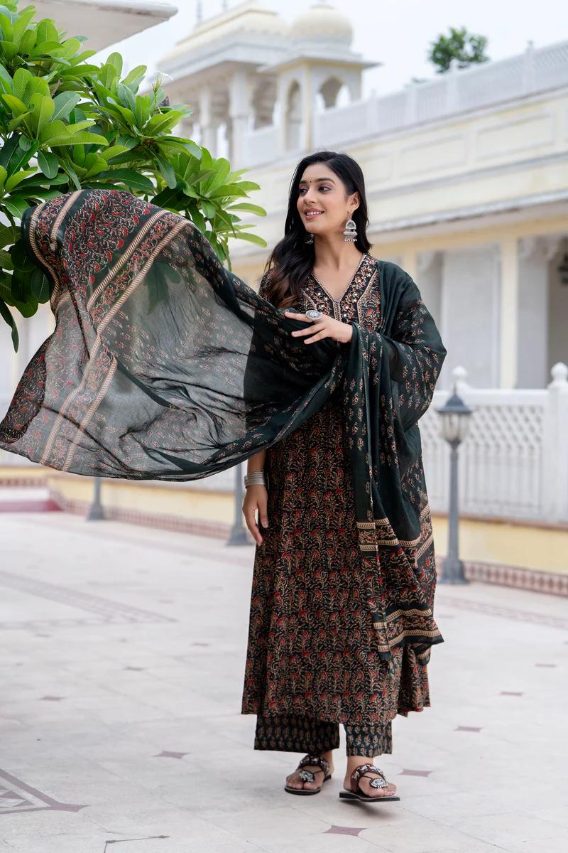 Women's printed cotton kurta  pant or dupatta set(PVCRD71)