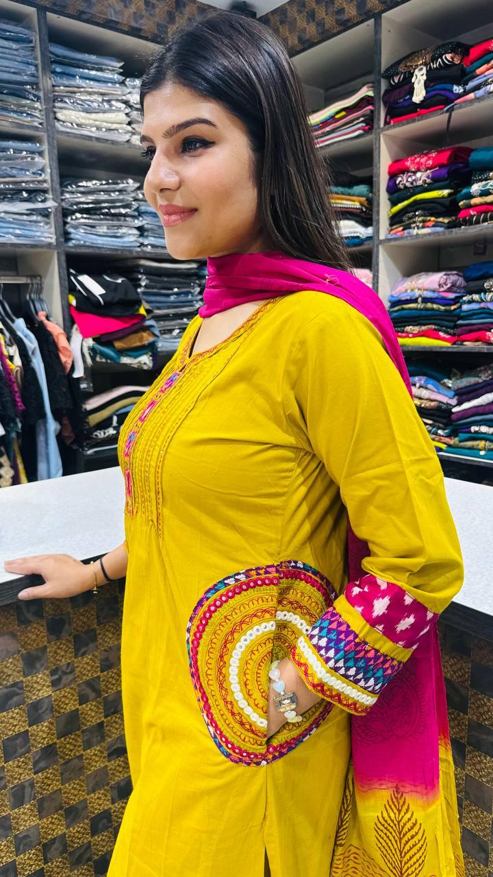 NEW product LUNCHING super hit  hai dimand product Beutiful Suit Set(PVCRD72)