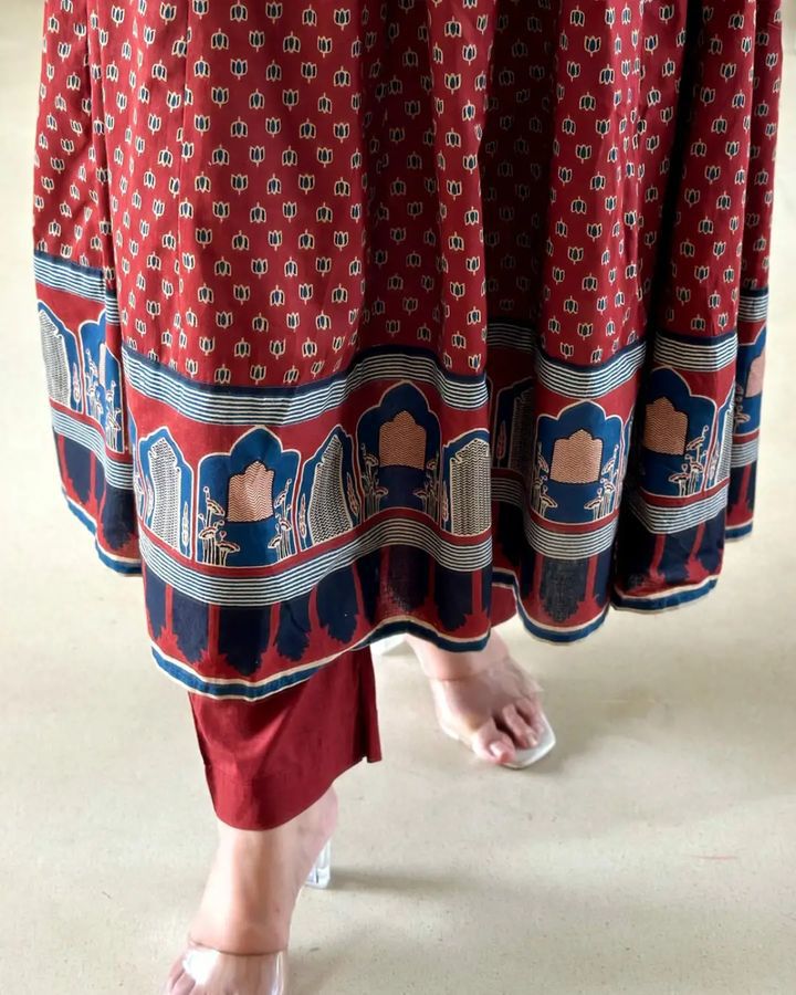 our beautiful Handblock print cotton Anaarkali 3pis dress (PVCRD81)