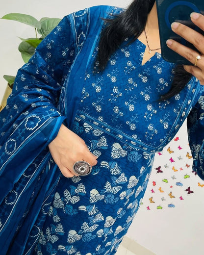 We are here to spread some magic to your ethnic Heavy Cotton (PVCRD92)