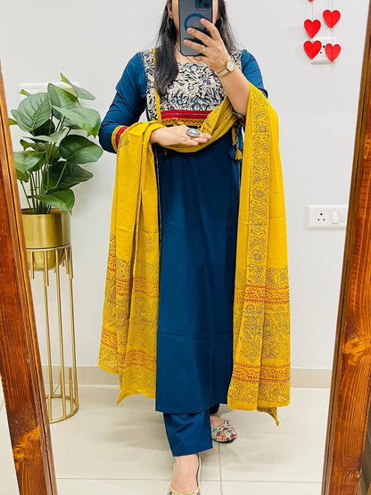 heavy yog work and sika work Kurti with Pant with cotton 100-100 Dupatta(PVCRD102)
