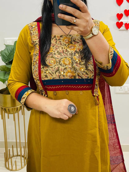 heavy yog work and sika work Kurti with Pant with cotton 100-100 Dupatta(PVCRD104)