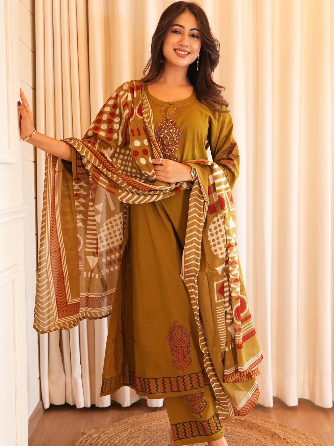 We are here to spread some magic to your ethnic Heavy Cotton (PVCR107)