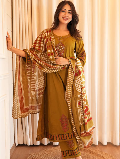 We are here to spread some magic to your ethnic Heavy Cotton (PVCR107)