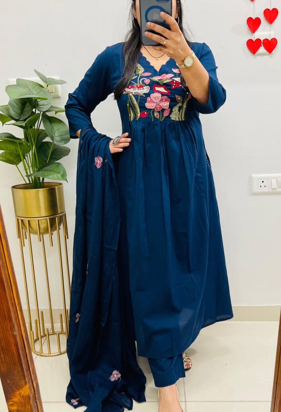 KURTA PENT WITH DUPATTA SUIT SET (LK15)