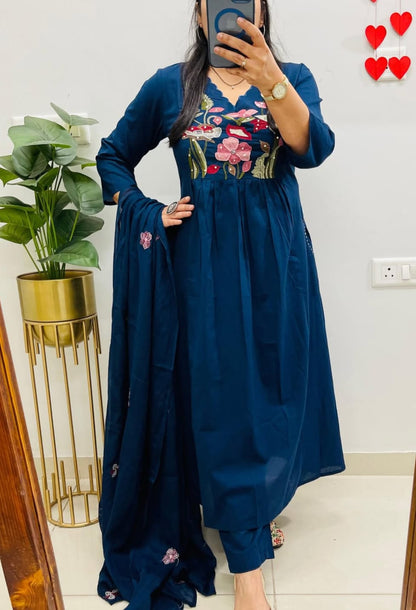 KURTA PENT WITH DUPATTA SUIT SET (LK15)