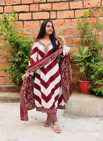 Pure fine Cotton fabric Embroidery Work Kurti with Pant with cotton  (PVCRD147)