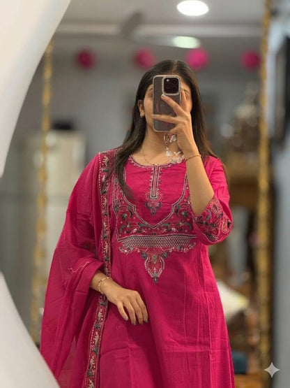 KURTA PENT WITH DUPATTA SUIT SET (LK28)