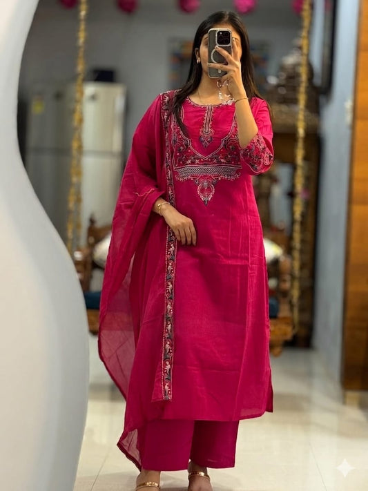 KURTA PENT WITH DUPATTA SUIT SET (LK28)
