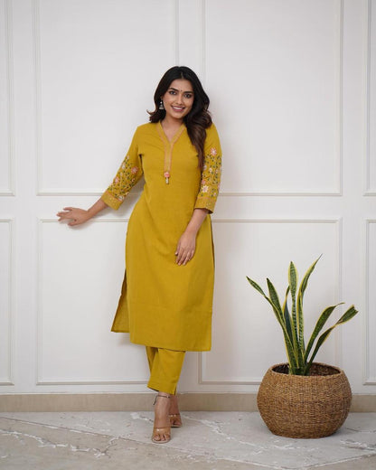 the strength kurta Style made from high-quality cotton,  (KSCD03)
