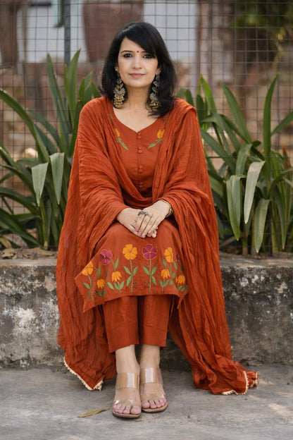 Pure mul cotton dupatta with gotta lace border (KS08)
