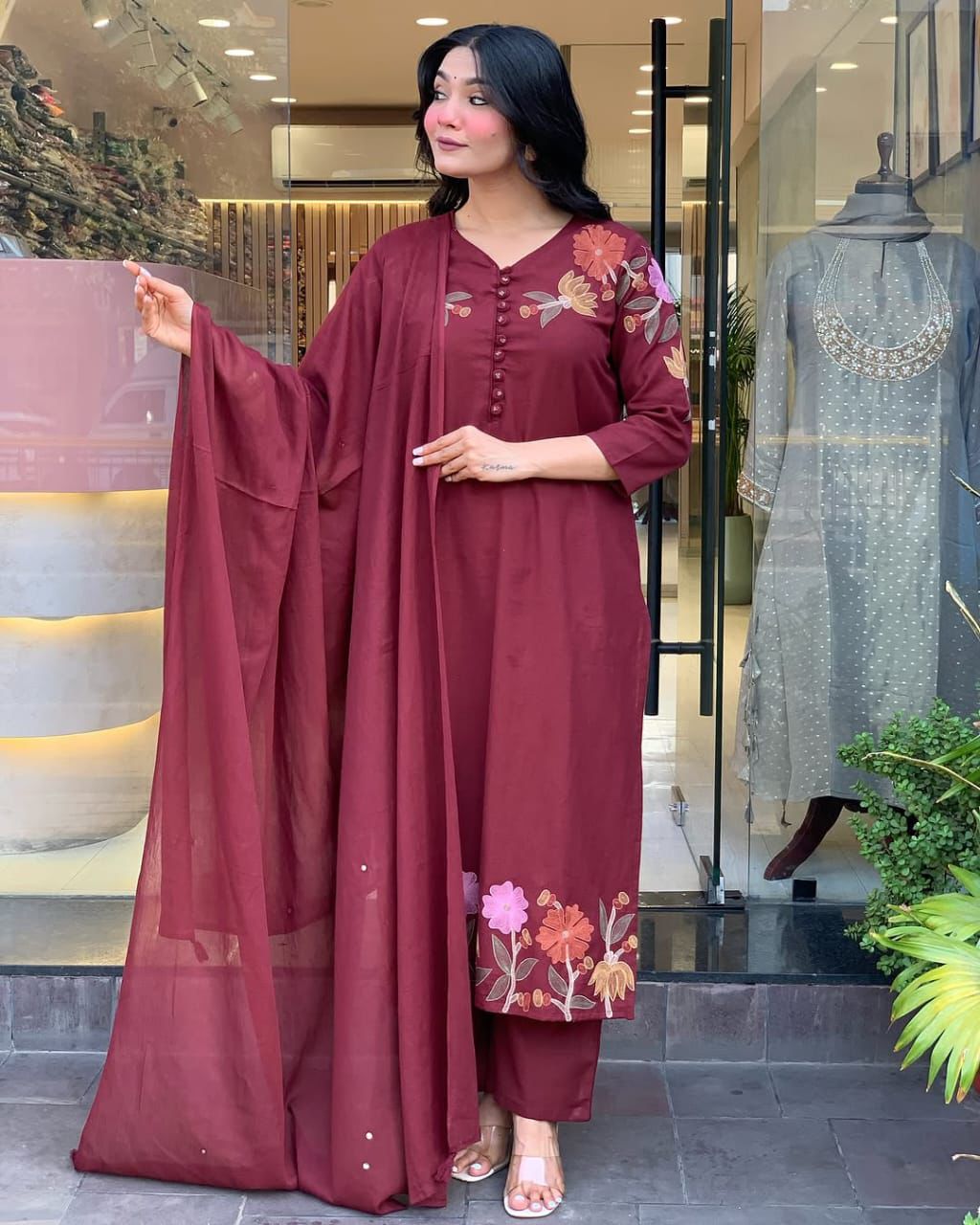 Pure mul cotton dupatta with gotta lace border (KS09)