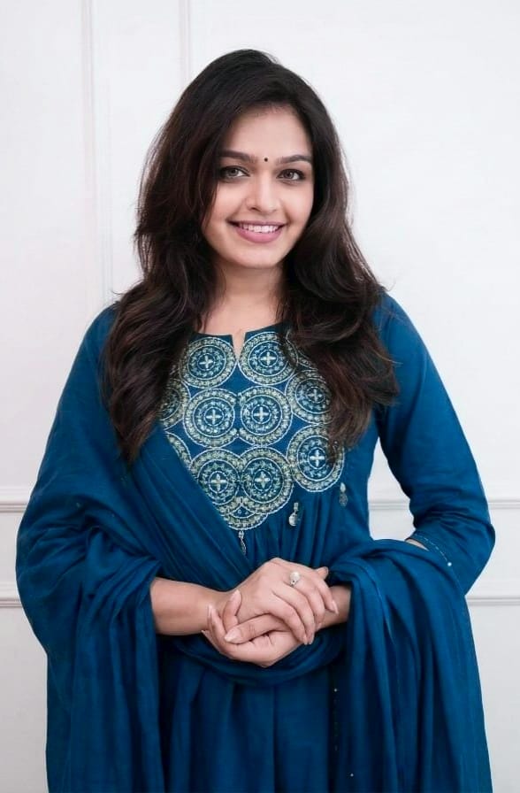 Dazzling Anarkalis with intricate mirror work (KS12)