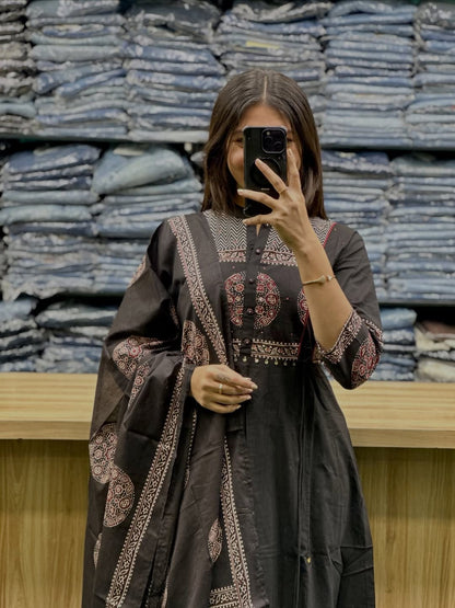 Summer Special Soft Cotton Suits (PVCRD165)