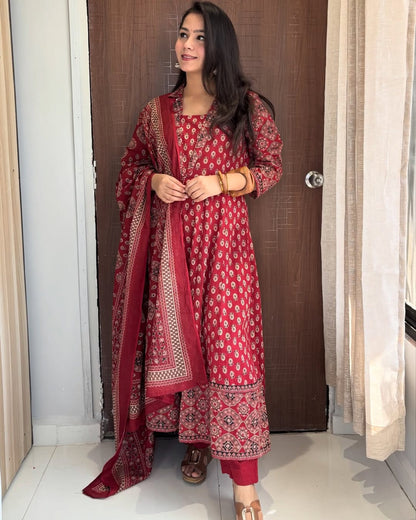 New Arrival Women Pure Cotton Printed Suit Set with Dupatta (PVCRD163)