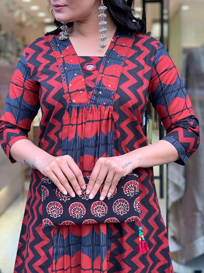 Latest Cotton Suits Collection Online (PVCRD182)