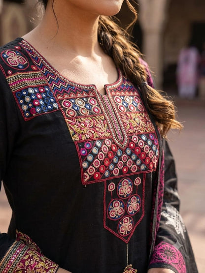 Designer Kurti Pant Dupatta Set