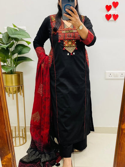 New Designer Cotton Kurta Set for Women