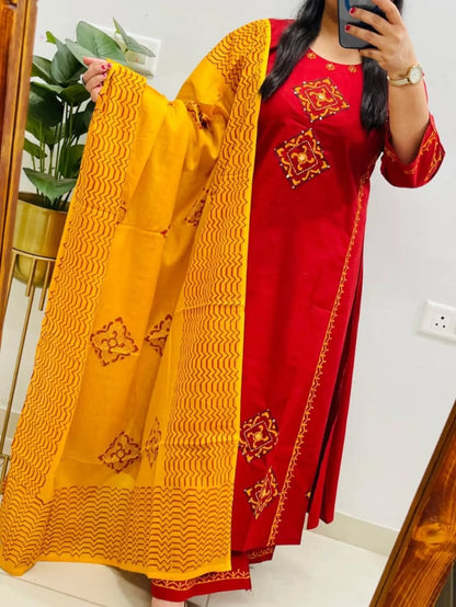 Latest Women's  Kurta Set with Pant & Dupatta