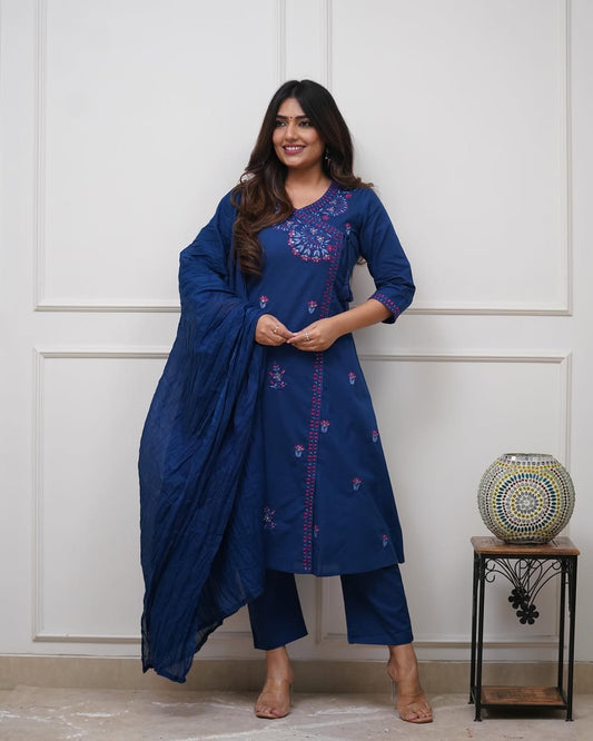Women's Kurta Pant Dupatta Set Latest Design